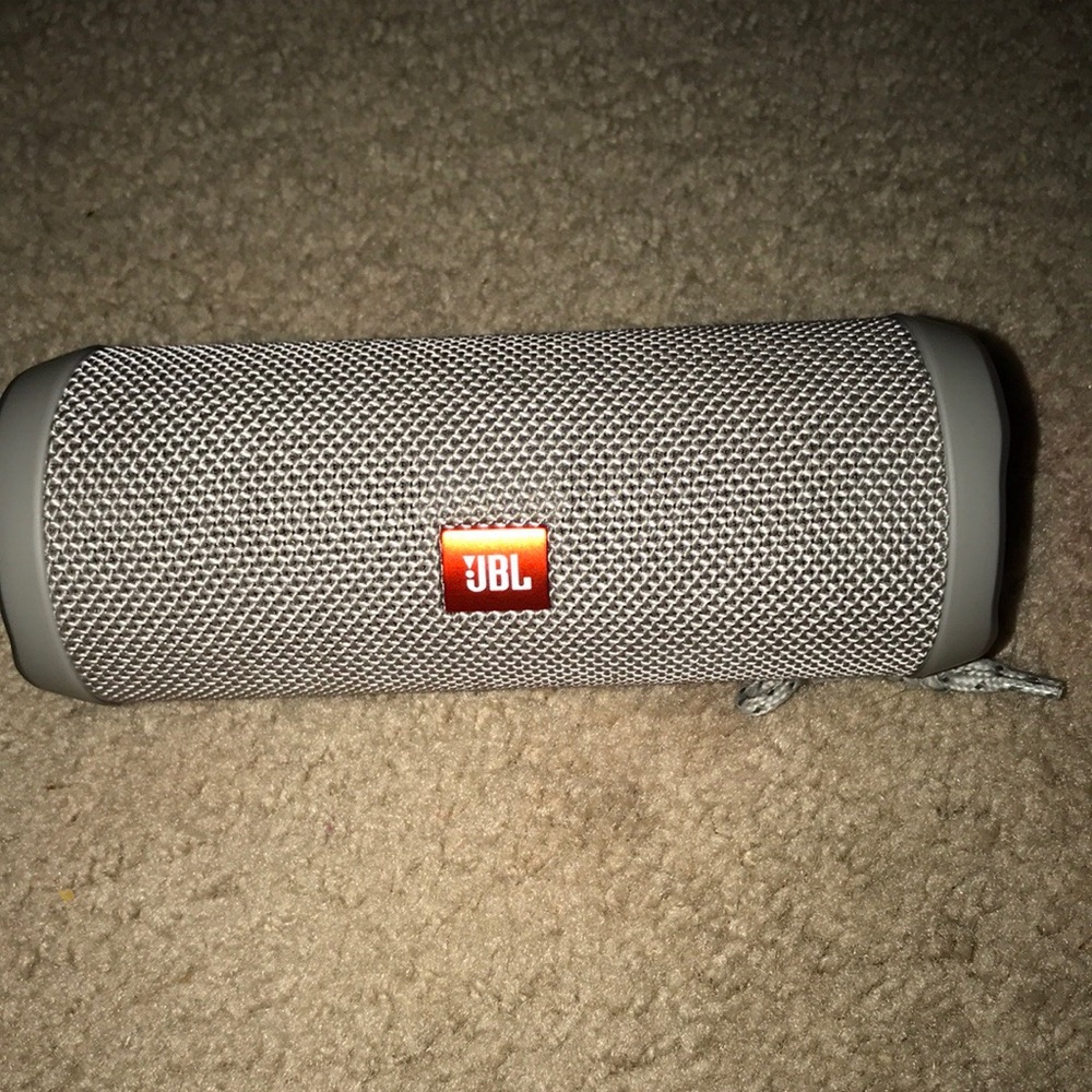 Jbl speaker